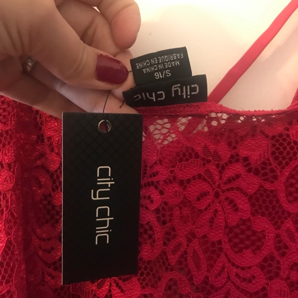 NWT Bodysuit Red Lace City Chic - Picture 11 of 13
